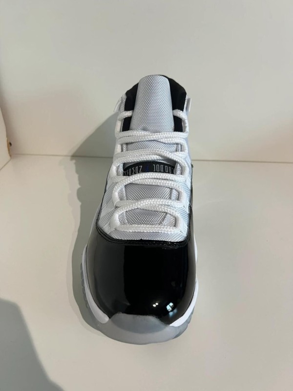 Nike Air Jordan 11 Concord (2018) 2