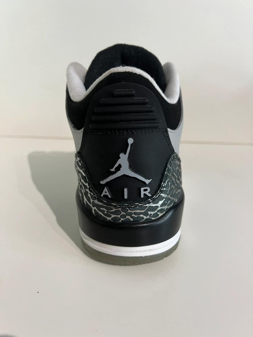 Nike Air Jordan 3 Wolf Grey