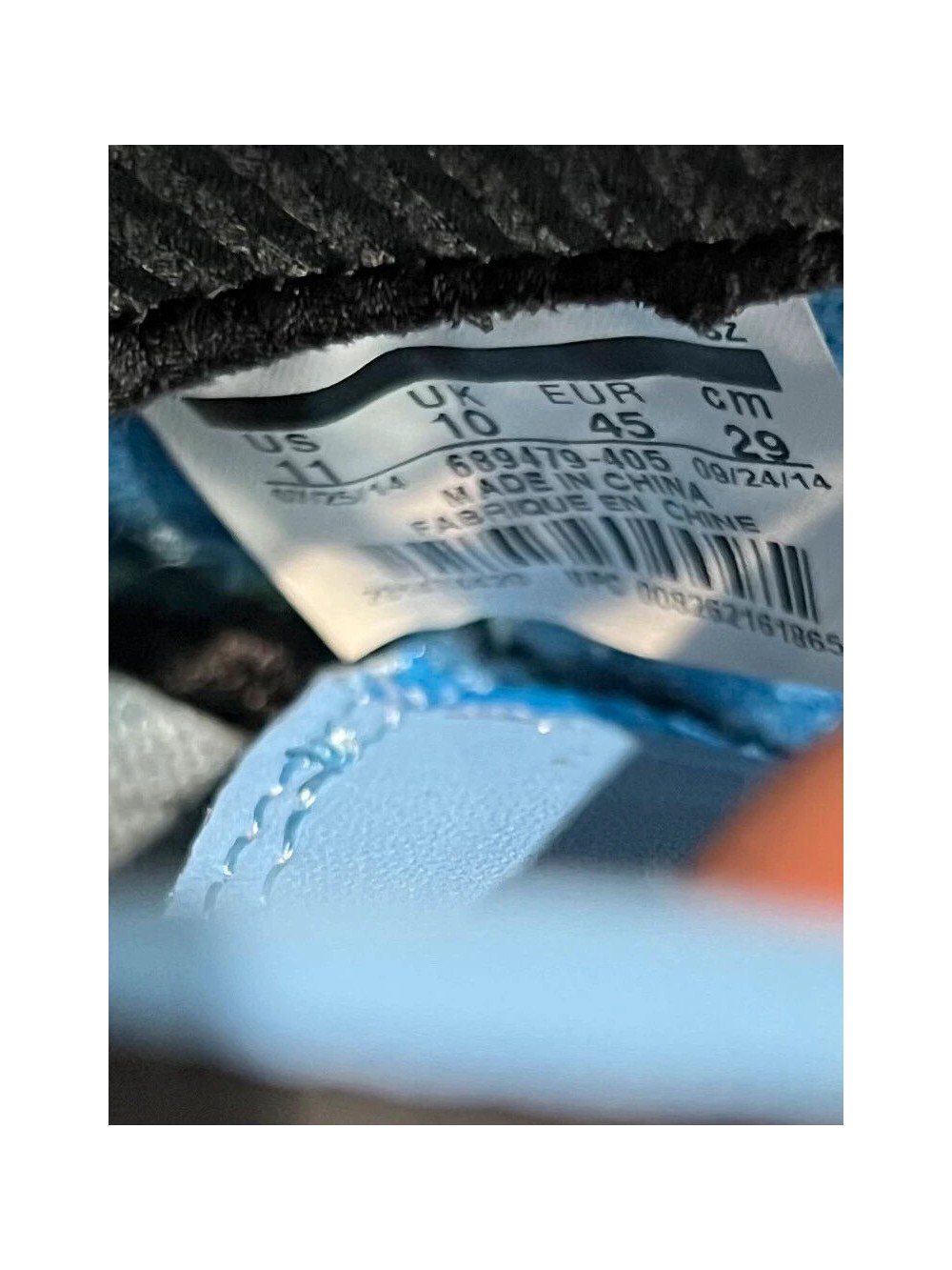 Nike Air Jordan 11 Pantone