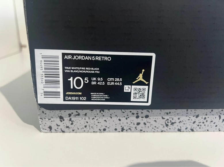 Nike Air Jordan 5 Silver Tongue Fire Red