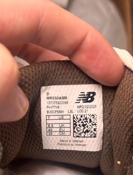 New Balance 530 beige marron taille 40