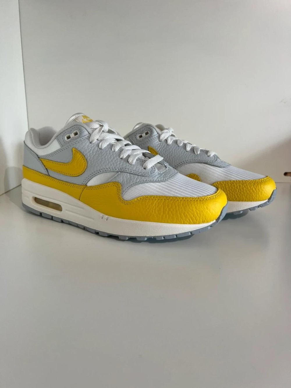 Nike Air Max 1 Tour Yellow (W)