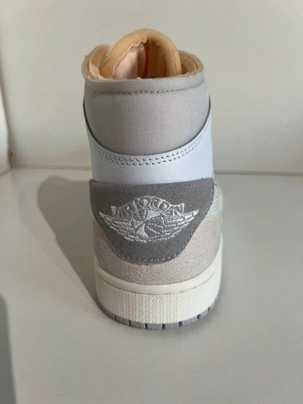 Nike Air Jordan 1 mid Craft Inside Out 2