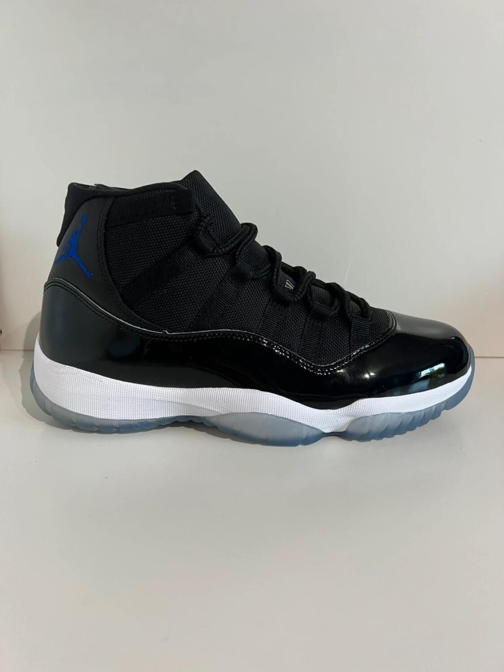 Nike Air Jordan 11 Space Jam (2016)