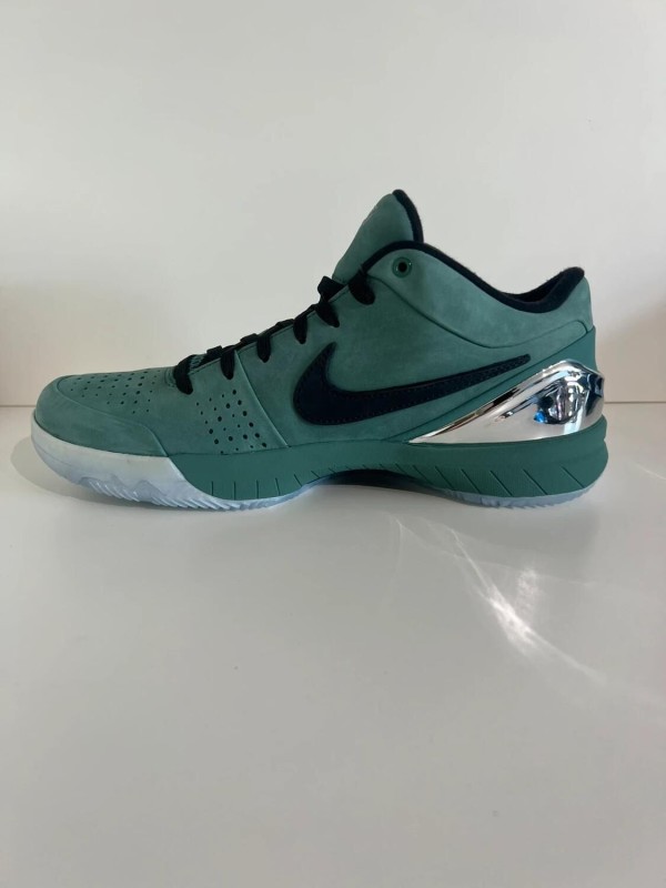 Nike Kobe 4 Girl Dad 2