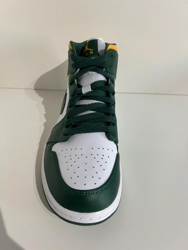 Nike Air Jordan 1 mid Sonics 2