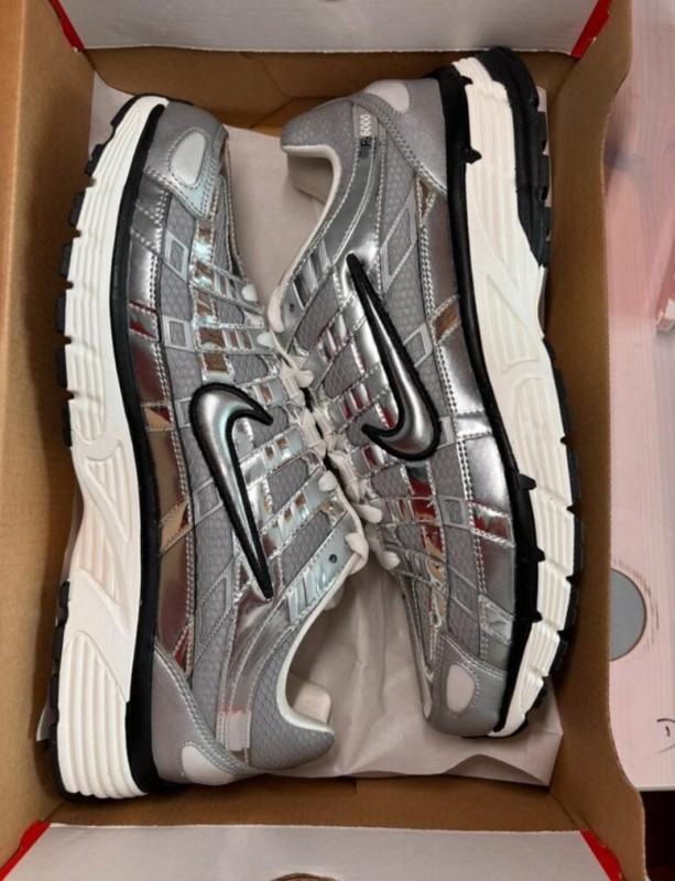 Nike P-6000 metallic silver taille 42 2