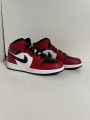 Nike Air Jordan 1 mid Chicago Toe (GS)