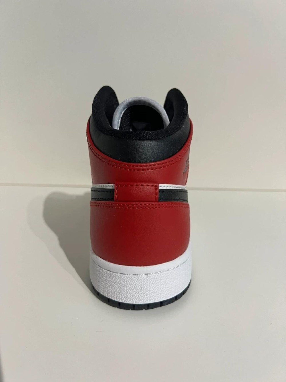 Nike Air Jordan 1 mid Chicago Toe (GS)