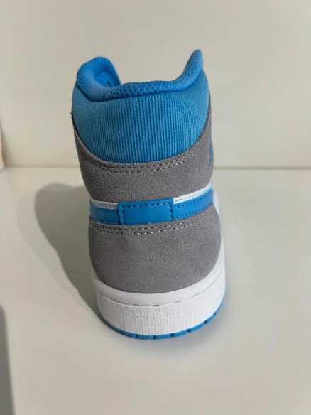 Nike Air Jordan 1 University Blue Grey