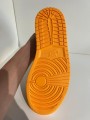 Nike Air Jordan 1 mid Taxi