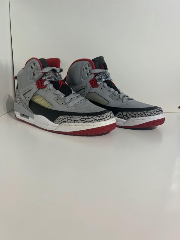 Jordan Spizike Wolf Grey (2014)