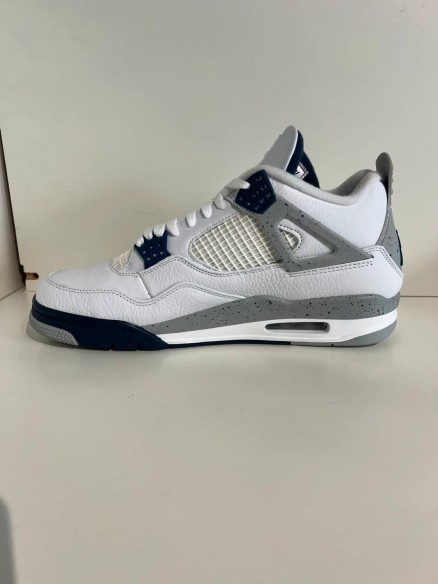 Nike Air Jordan 4 Midnight Navy