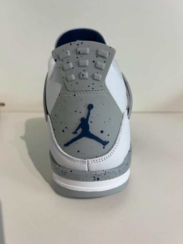 Nike Air Jordan 4 Midnight Navy 2