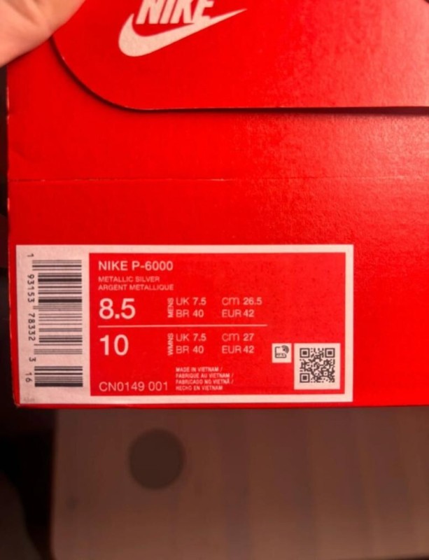 Nike P-6000 metallic silver taille 42 2