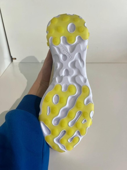 Nike React Element 87 Light Orewood Brown