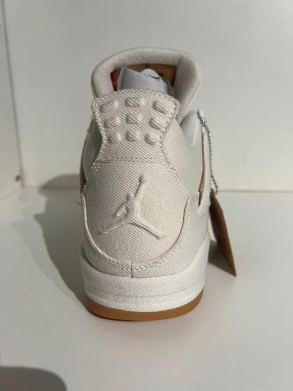 Nike Air Jordan 4 X Levi’s White (Levi’s tag) 2