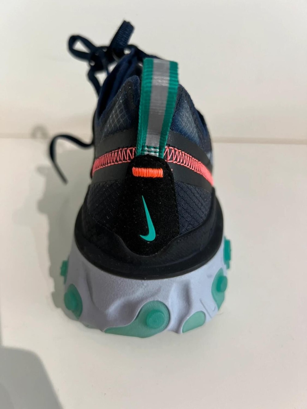 Nike React Element 87 Black Neptune Green