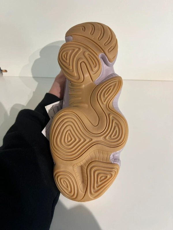 Yeezy 500 Soft Vision 2
