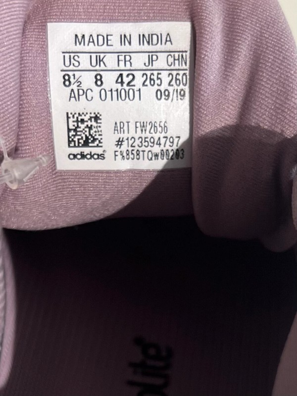 Yeezy 500 Soft Vision 2