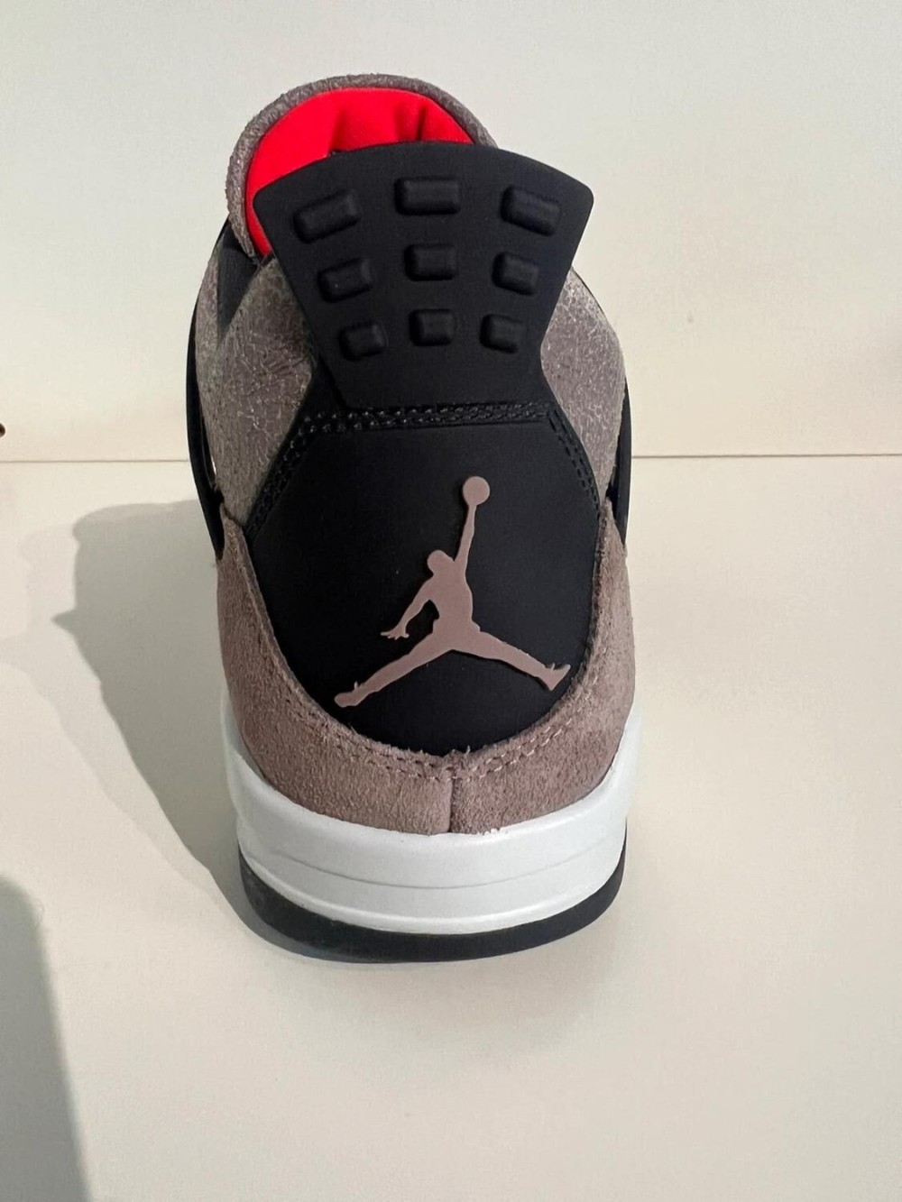 Nike Air Jordan 4 Taupe Haze
