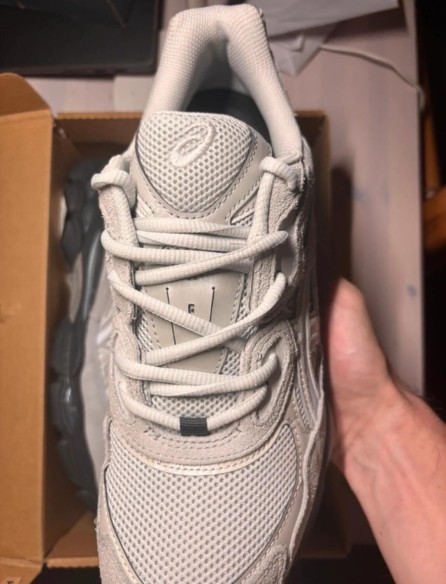 Asics gel nyc gris glacier noir taille 44,5