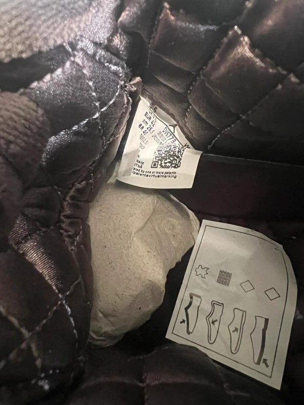 Nike Air Jordan 4 A Ma Maniére Violet Ore 2