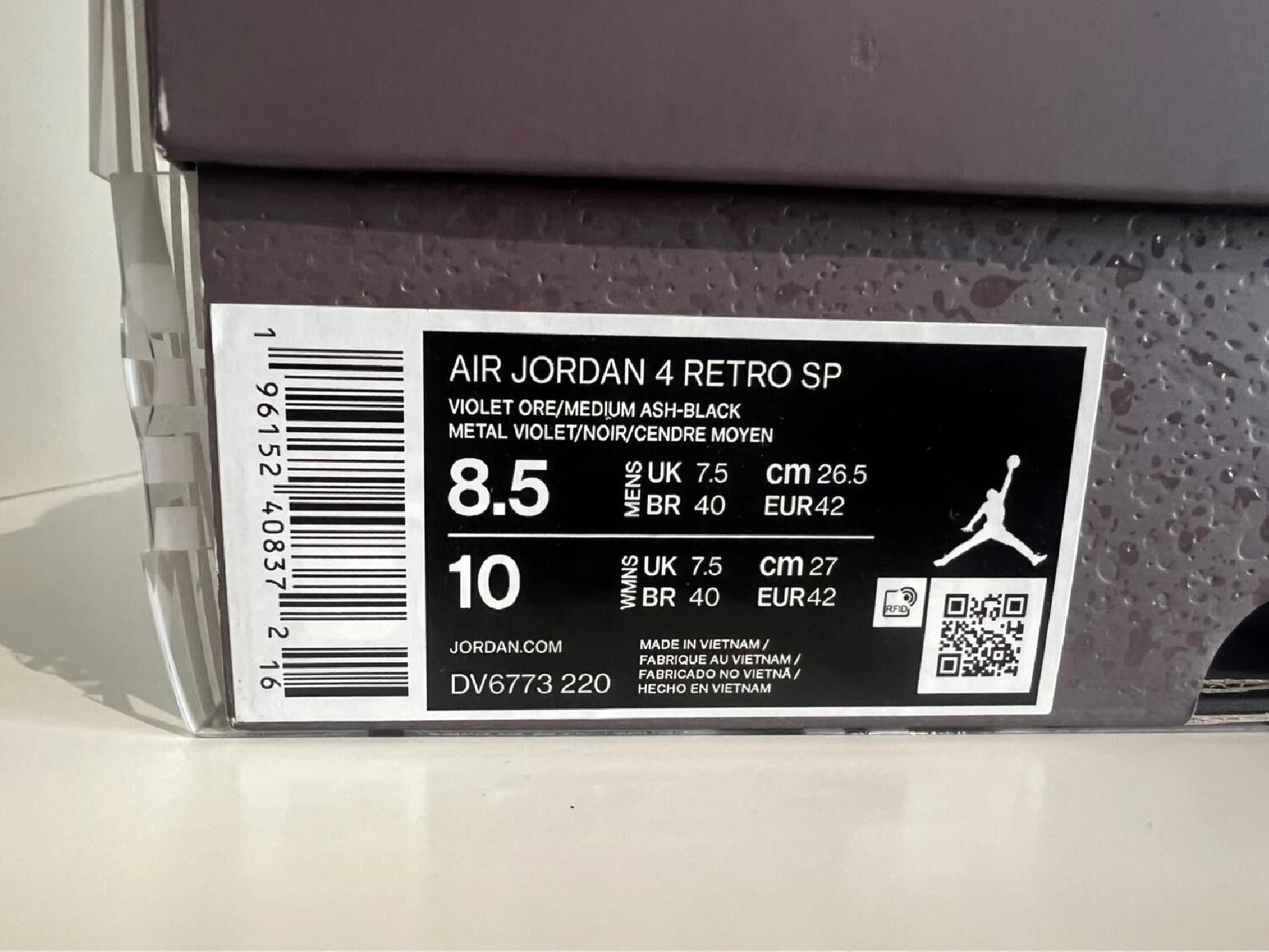 Nike Air Jordan 4 A Ma Maniére Violet Ore
