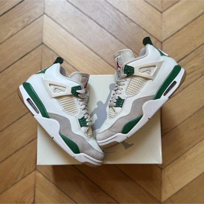 Jordan Air Jordan 4 Retro SP Nike SB Pine Green EU45 DR5415-103