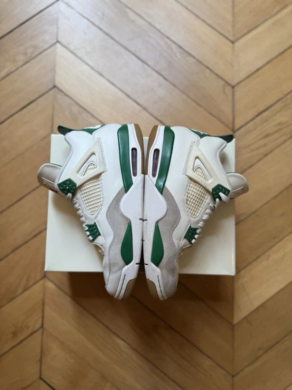 Jordan Air Jordan 4 Retro SP Nike SB Pine Green EU45 DR5415-103 2