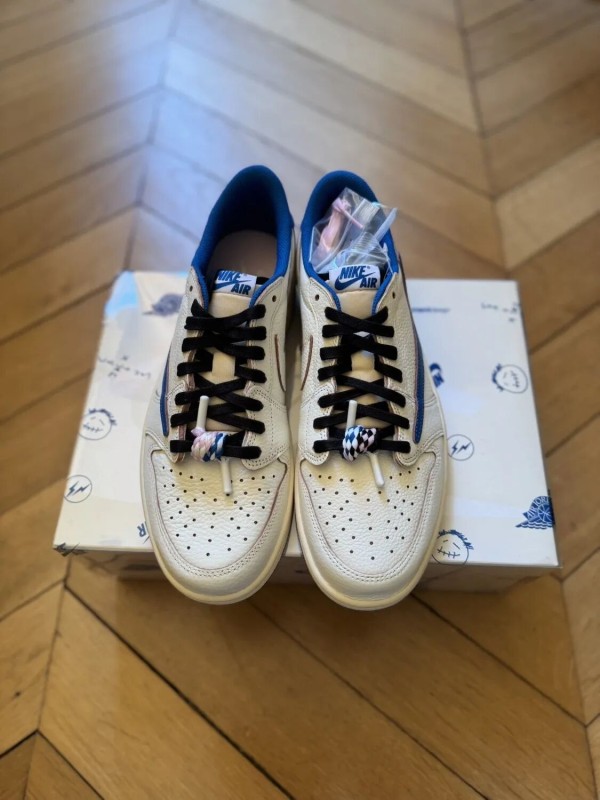 Air Jordan 1 Low Travis Scott Fragment Military Blue EU 45, US 11, UK 10 2