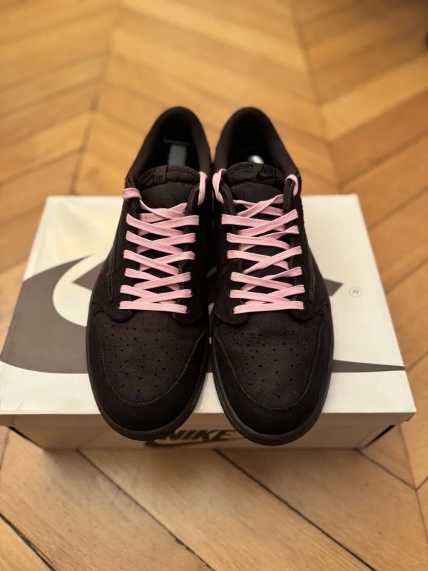 Air Jordan 1 Retro Low OG X Travis Scott Velvet Brown, Lightly Worn, EU 47 2