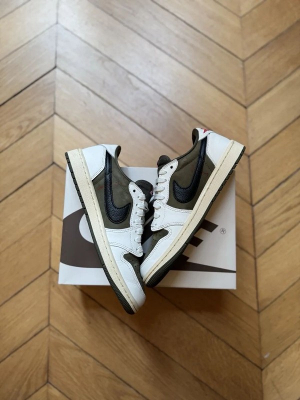 Nike Air Jordan 1 Low Travis Scott Medium Olive EU40,5 US7,5 DM7866-200 2