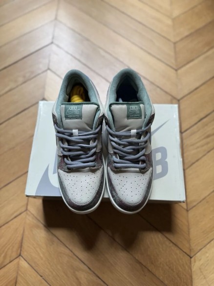 Nike SB Dunk Low Crenshaw Skate Club EU45 FN4193-100