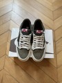 Nike Air Jordan 1 Low Travis Scott Medium Olive EU40,5 US7,5 DM7866-200