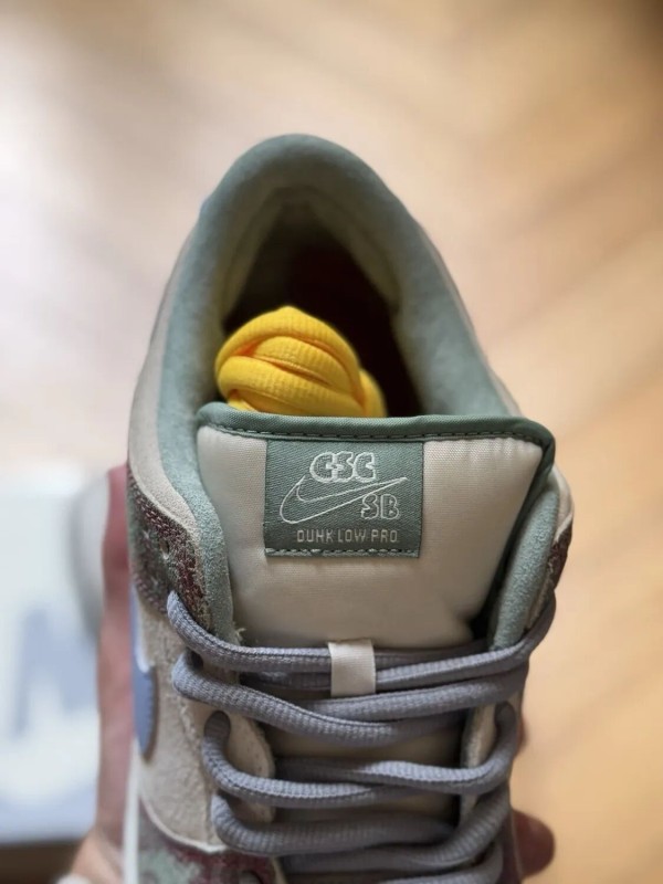 Nike SB Dunk Low Crenshaw Skate Club EU45 FN4193-100 2