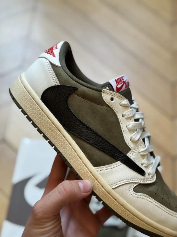 Nike Air Jordan 1 Low Travis Scott Medium Olive EU40,5 US7,5 DM7866-200 2