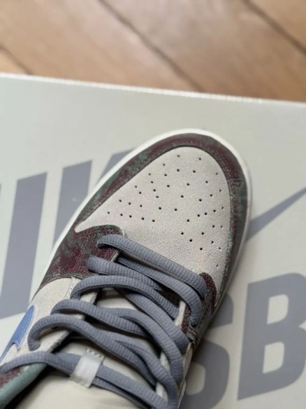 Nike SB Dunk Low Crenshaw Skate Club EU45 FN4193-100