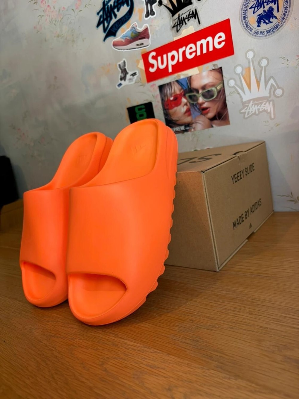 Yeezy Slide Orange