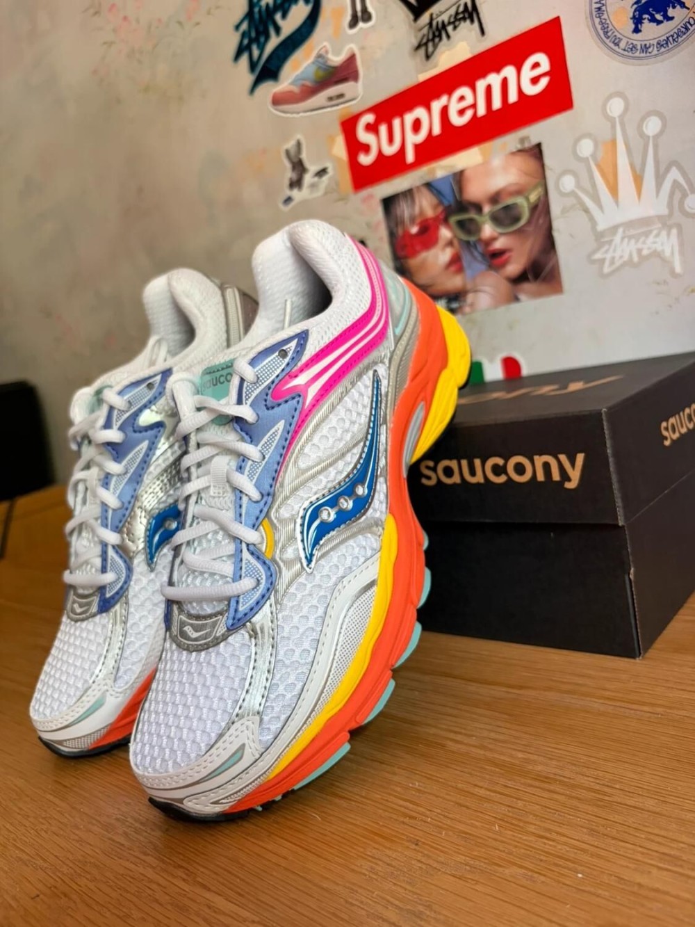 Saucony Progrid Omni 9 White Multi