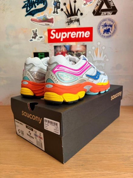Saucony Progrid Omni 9 White Multi