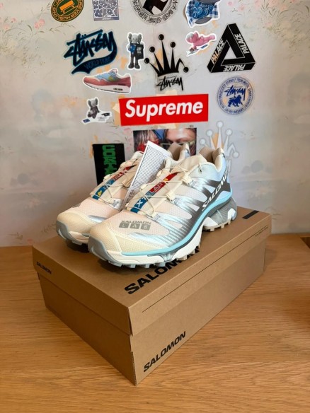 Salomon XT-4 OG Vanilla Ice Ballad Blue
