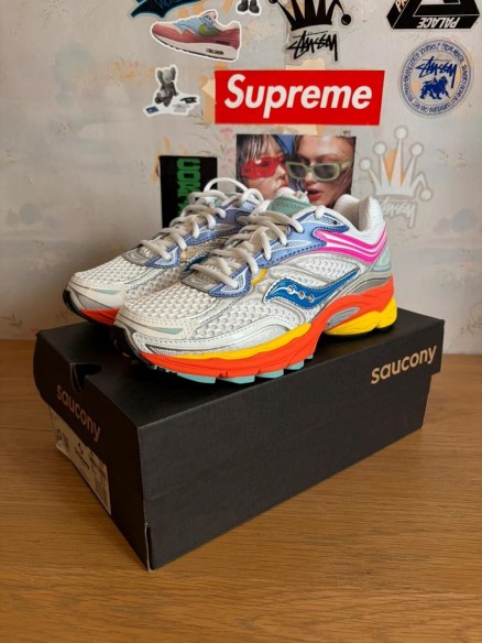 Saucony Progrid Omni 9 White Multi