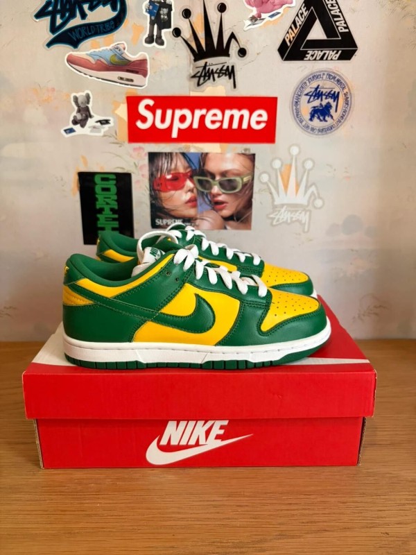 Nike Dunk Low Reverse Brazil 2