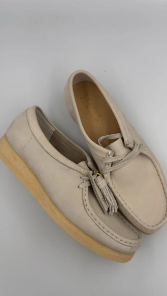 clarks wallabees beige / crème taille 41