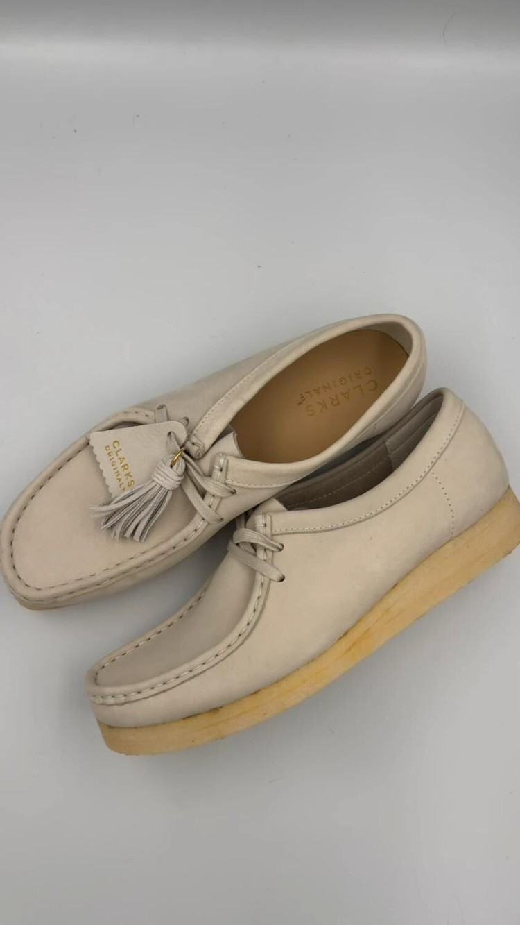 clarks wallabees beige / crème taille 41