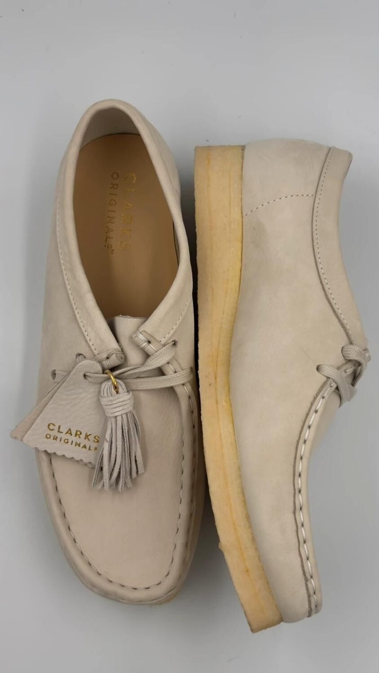 clarks wallabees beige / crème taille 41