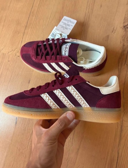 Adidas handball spezial bordeaux burgundy / rouge foncé taille 38