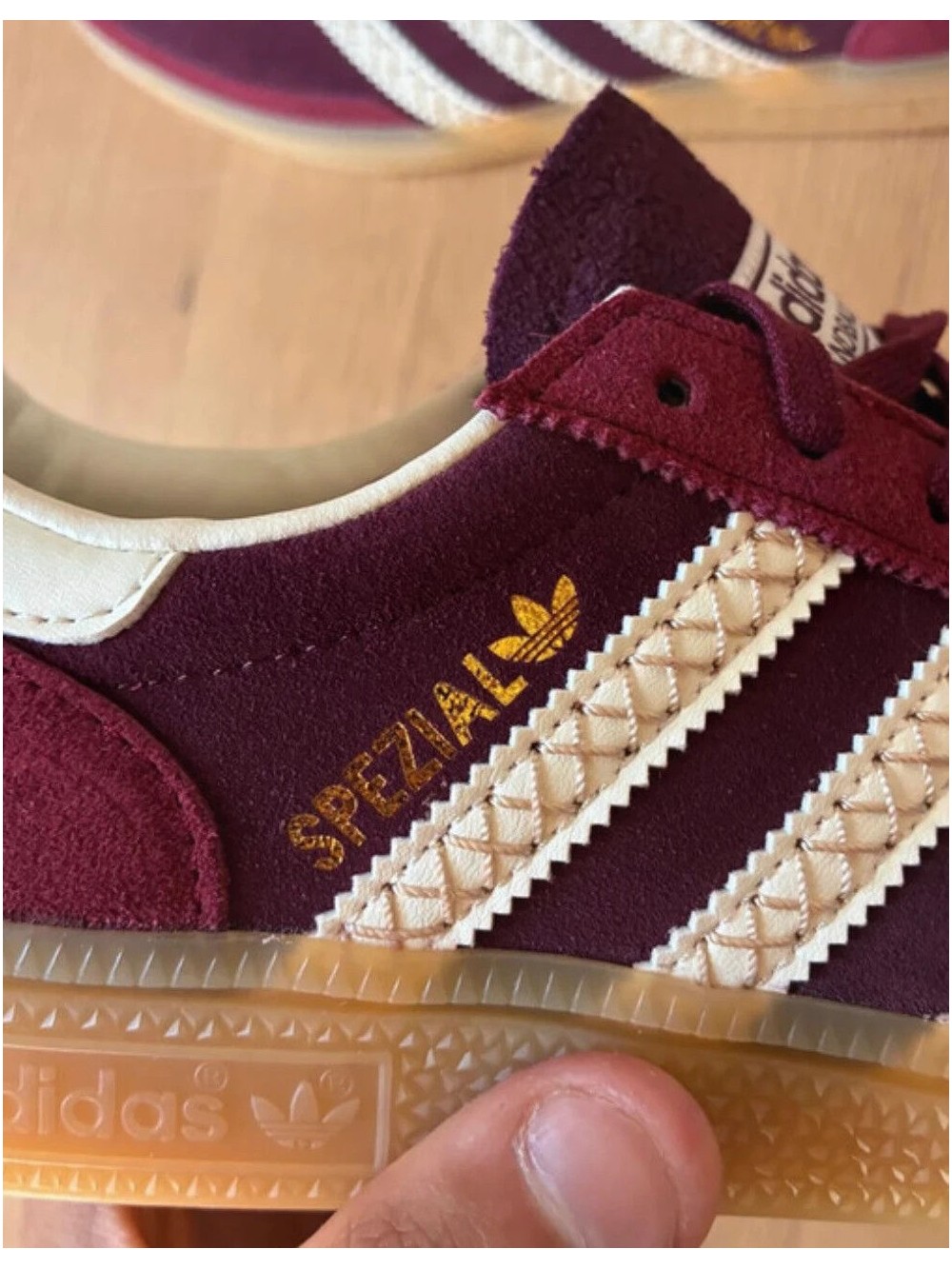 Adidas handball spezial bordeaux burgundy / rouge foncé taille 38