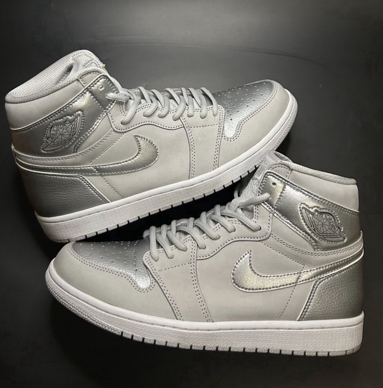 JORDAN 1 JAPAN GRAY